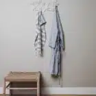 Porte manteau en métal blanc, crown, Maze Interior