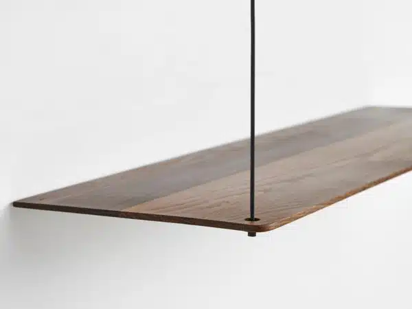 Étagère murale minimaliste et épurée, Stedge Woud design chêne fonce