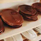 Plateau en céramique, visage, terracotta, blanc artisanat espagnol