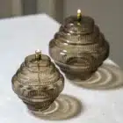 Lampe à huile en verre couleur ambrée