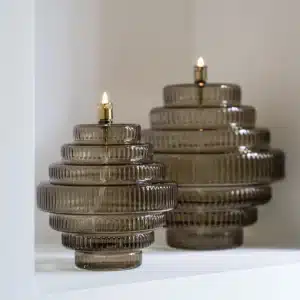 Lampe à huile en verre couleur ambrée